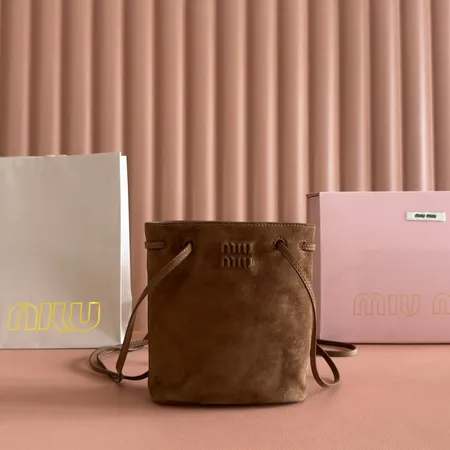ミュウミュウ ショルダーバッグ