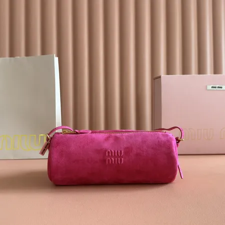 ミュウミュウ ショルダーバッグ