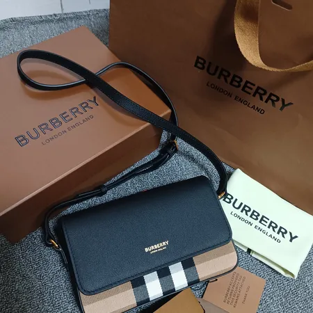 バーバリー ス ショルダーバッグ