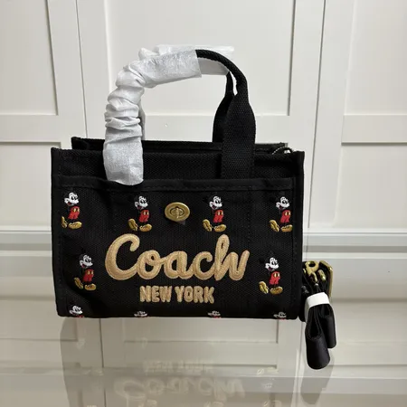 コーチ ハンドバッグ