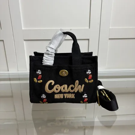 コーチ ハンドバッグ