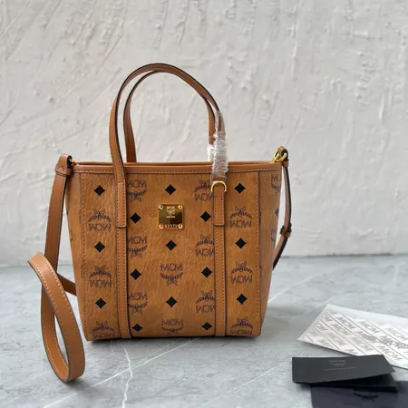 エムシーエム ハンドバッグ