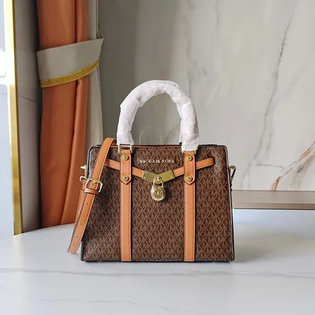 マイケルコース ハンドバッグ