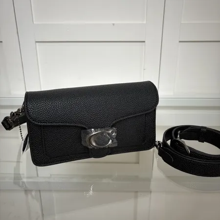 コーチ ショルダーバッグ