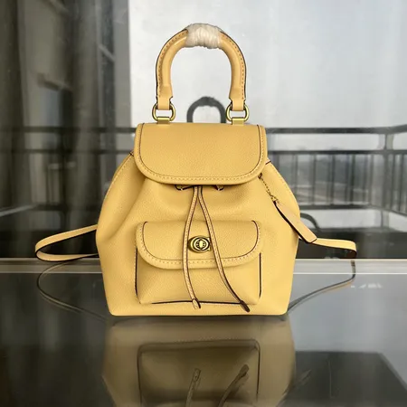 コーチ リュックサック