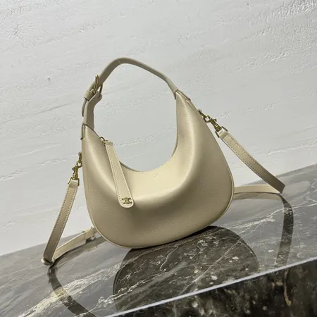 セリーヌ ハンドバッグ