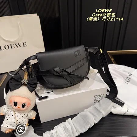 ロエベ ショルダーバッグ