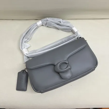 コーチ ショルダーバッグ