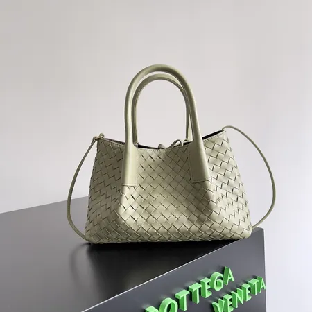 クロエ ハンドバッグ