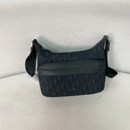 ディオール ショルダーバッグ