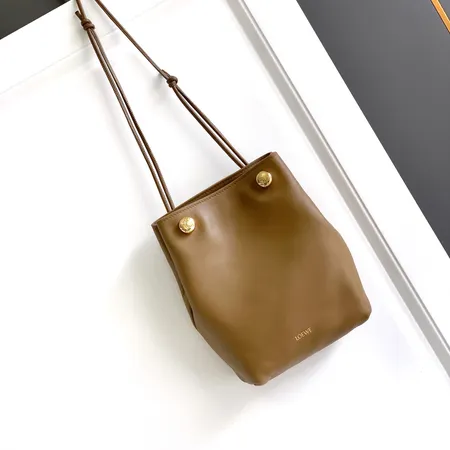 ロエベ ショルダーバッグ