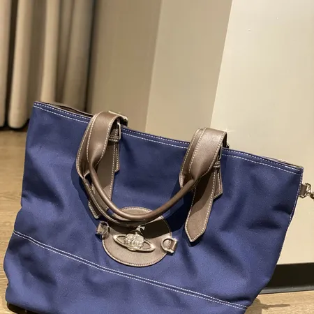 ヴィヴィアン・ウエストウッド ハンドバッグ