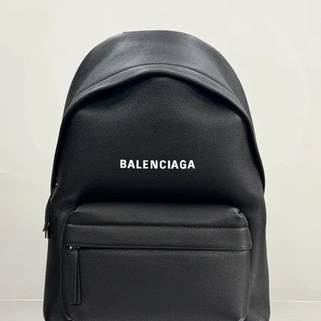 バレンシアガ リュックサック