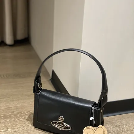 ヴィヴィアン・ウエストウッド ハンドバッグ