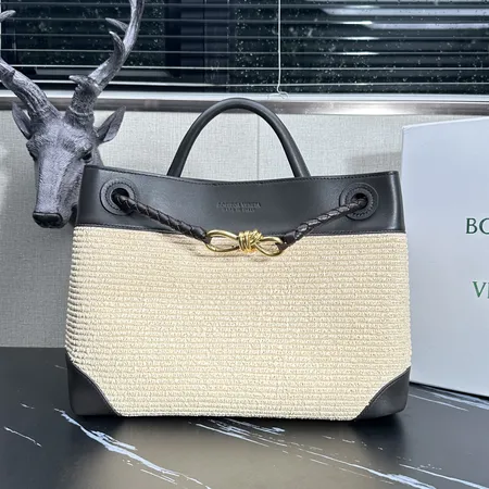 アー・ランゲ・ウント・ゾーネ リュックサック