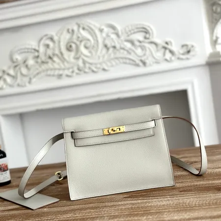 エルメス ショルダーバッグ