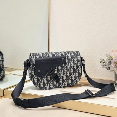 ロエベ ショルダーバッグ