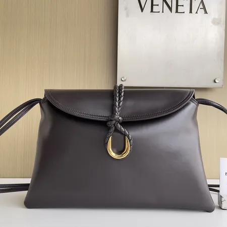 ボッテガ ヴェネタ ショルダーバッグ