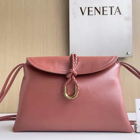 ボッテガ ヴェネタ ショルダーバッグ