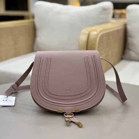 クロエ ショルダーバッグ