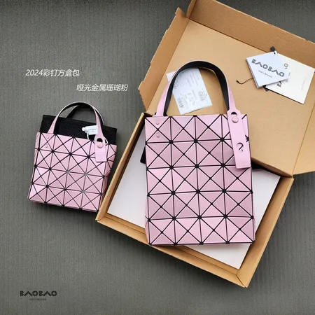 イッセイ ミヤケ ハンドバッグ