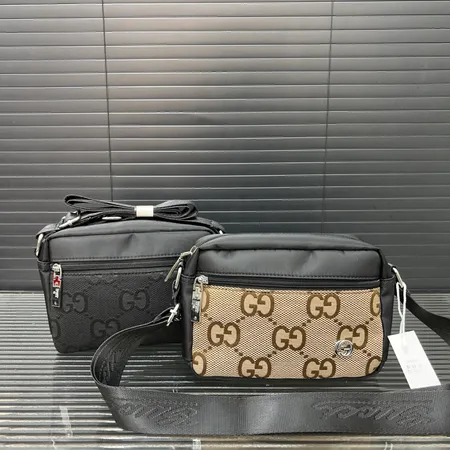 グッチ ショルダーバッグ