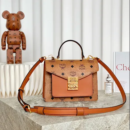 エムシーエム ハンドバッグ