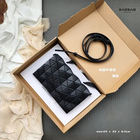 イッセイ ミヤケ ハンドバッグ