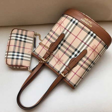 バーバリー ス ショルダーバッグ