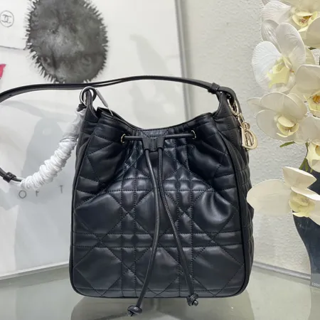 ディオール ショルダーバッグ