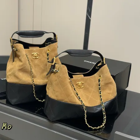 シャネル ハンドバッグ