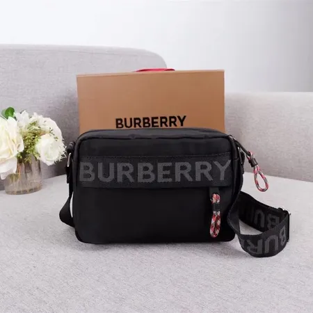 バーバリー ス ショルダーバッグ