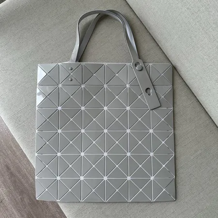 イッセイ ミヤケ ハンドバッグ