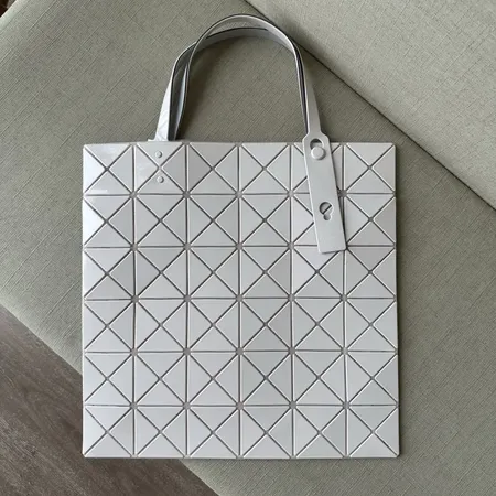 イッセイ ミヤケ ハンドバッグ