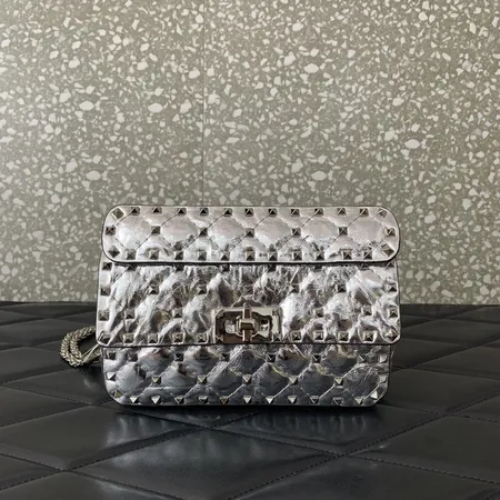 クロエ ショルダーバッグ