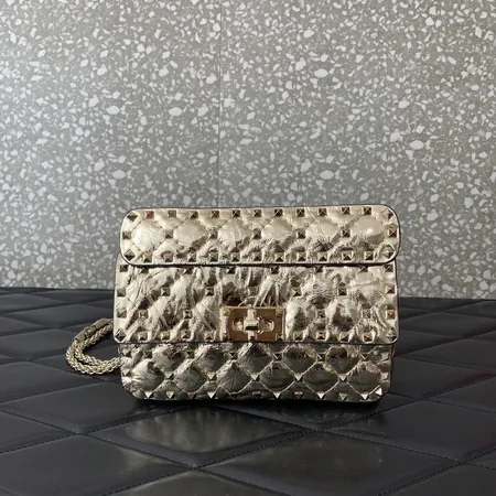 クロエ ショルダーバッグ