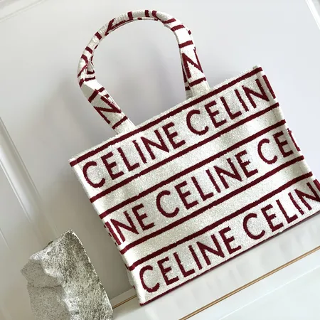 バレンシアガ ショルダーバッグ