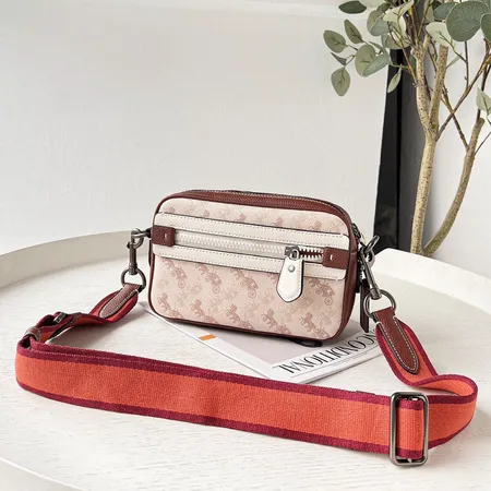 コーチ ショルダーバッグ