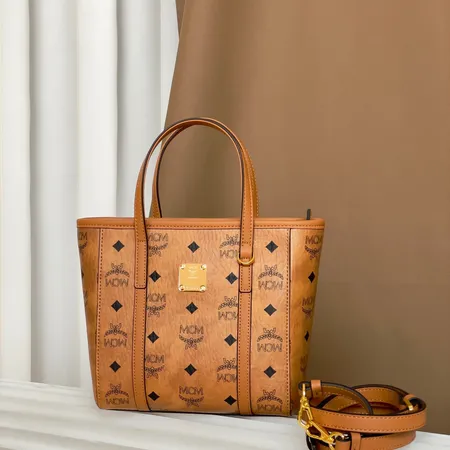 エムシーエム ハンドバッグ