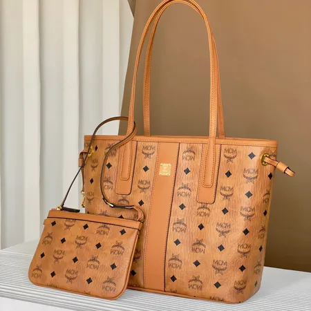 エムシーエム ハンドバッグ