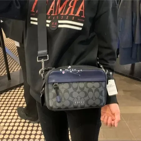 フェンディ ショルダーバッグ