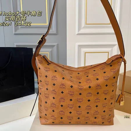 エムシーエム ハンドバッグ