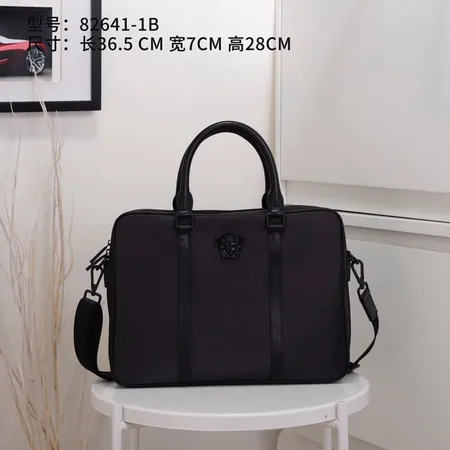 ヴェルサーチ ハンドバッグ