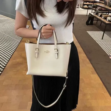 コーチ ショルダーバッグ