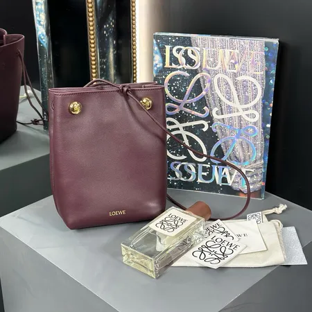 ロエベ ショルダーバッグ