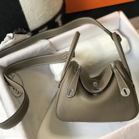 エルメス ショルダーバッグ