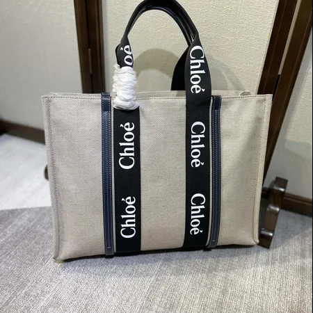 クロエ ハンドバッグ