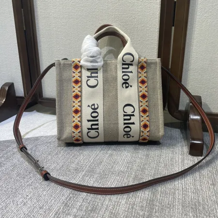 クロエ ハンドバッグ