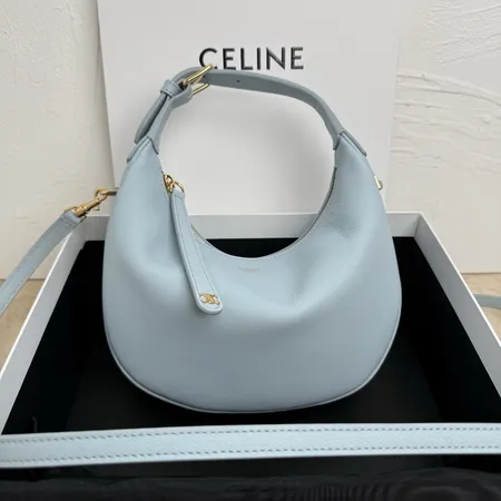 セリーヌ ショルダーバッグ