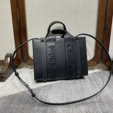 クロエ ハンドバッグ